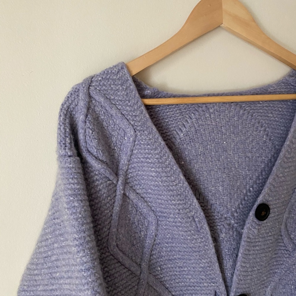 ❌SOLD❌Vintage Lavender Chunky Cable Knit Wool Cardigan - Picture 6 of 9